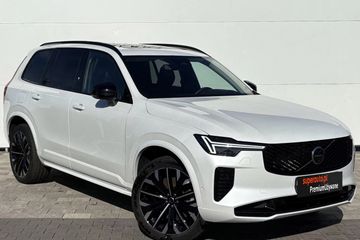 Volvo XC90 T8 AWD Plug-In Hybrid Ultra Dark 7os