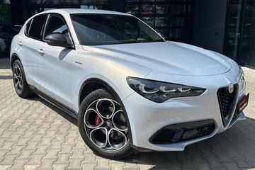 Alfa Romeo Stelvio Turbo Veloce Q4