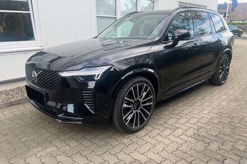 Volvo XC90 B5 AWD Ultra Dark
