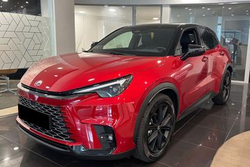 Lexus LBX Vibrant Edition 1.5 Hybrid