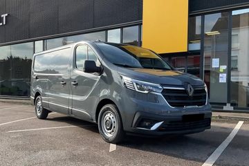 Renault Trafic L2H1 Extra AT9