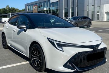 Toyota Corolla GR Sport 1.8 Hybrid