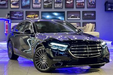 Mercedes Klasa E 220 d 4-Matic Exclusive