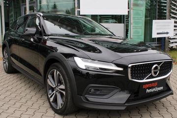 Volvo V60 Cross Country B4 D AWD Core