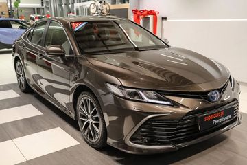 Toyota Camry 2.5 Hybrid Prestige Cvt