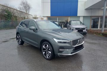 Volvo XC60 B5 AWD Plus Bright