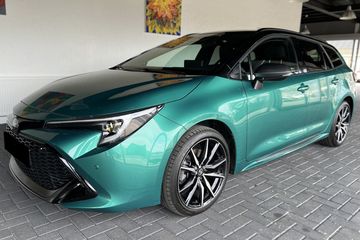 Toyota Corolla GR Sport 2.0 Hybrid Dynamic Force