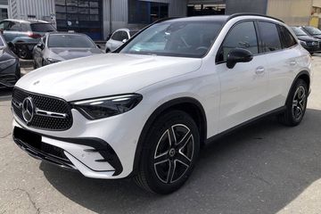 Mercedes GLC 200 4-Matic AMG Line