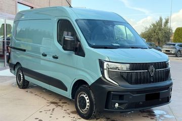 Renault Master L2H2 Extra AT9