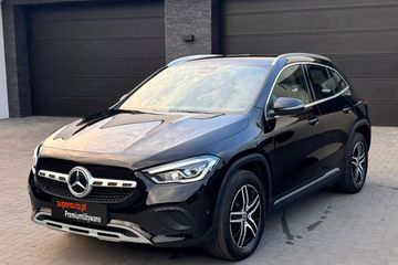 Mercedes GLA 220 d 4-Matic Progressive 8G-DCT