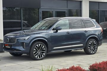 Volvo XC90 B5 B AWD Plus Bright