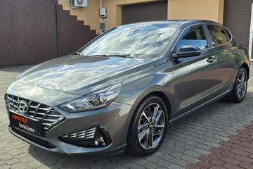 Hyundai i30 Fastback 1.5 T-GDI 48V DCT