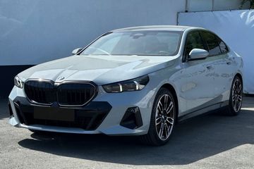 BMW Seria 5 520d xDrive M Sport