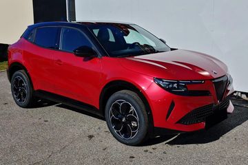 Alfa Romeo Junior 1.2 Ibrida Ti