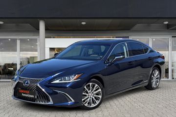 Lexus ES 300h Business Edition