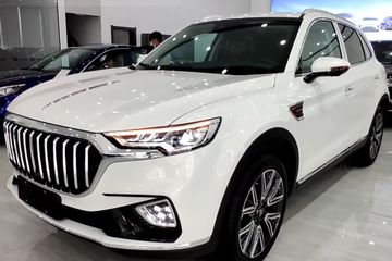 Hongqi HS5 2.0T AWD