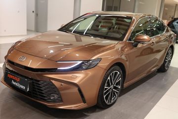 Toyota Camry 2.5 Hybrid Dynamic Force Executive e-CVT