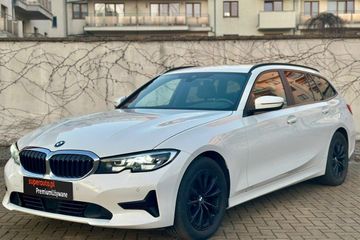 BMW Seria 3 Touring 318d Sport Line