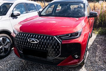 Chery Tiggo 7 Premium 1.5 T-GDI HEV DCT