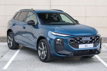 Audi Q3 e-Hybrid S line