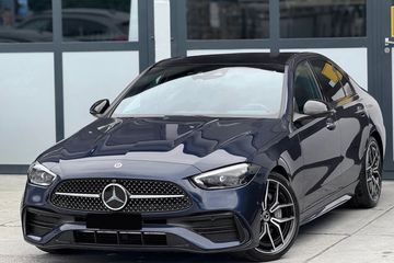 Mercedes Klasa C 300  4-Matic AMG