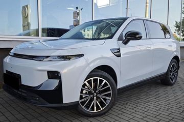 Leapmotor B10 Design Hybrid EV 18,8 kWh