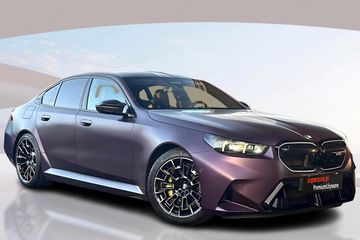 BMW Seria 5 M5