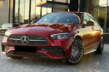 Mercedes Klasa C 300 4-Matic AMG