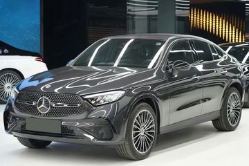 Mercedes GLC Coupe 300 4-Matic AMG Line