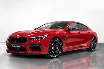 BMW Seria 8 M8
