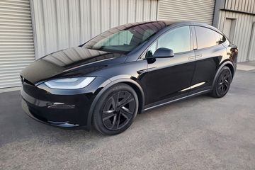 Tesla Model X AWD