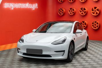 Tesla Model 3 RWD