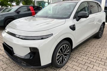 Leapmotor B10 Design Hybrid EV 18,8 kWh