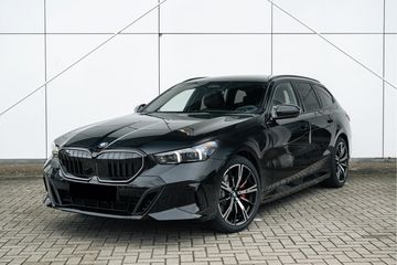 BMW Seria 5 Touring 520d xDrive M Sport