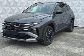 Hyundai Tucson 1.6 T-GDi Smart Black 2WD