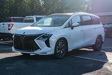 Forthing U-Tour 1.5 DVVT GDI DCT