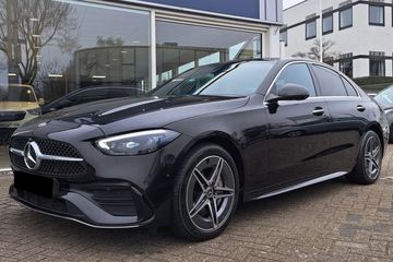 Mercedes Klasa C 200 4-Matic AMG