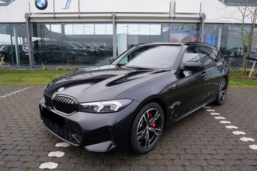 BMW Seria 3 Touring 330i xDrive M Sport