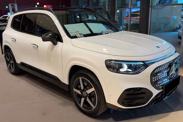 Mercedes GLB 250+ EQ AMG Line
