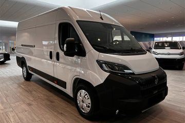 Peugeot Boxer L4H2 AT8