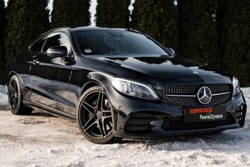 Mercedes Klasa C Coupe 300 AMG Line