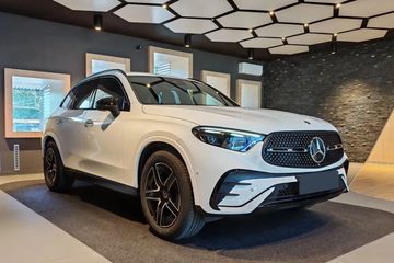 Mercedes GLC 200 d 4-Matic AMG Line