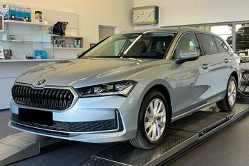 Skoda Superb Drive 1.5 TSI mHEV DSG