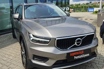 Volvo XC40 B4 B AWD Momentum Pro aut