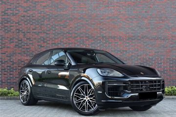 Porsche Cayenne Coupe E-Hybrid Black Edition