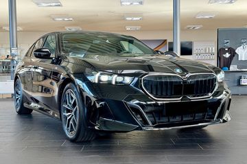 BMW Seria 5 540d xDrive M Sport