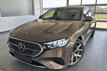 Mercedes Klasa E 300 de  4-Matic Avantgarde