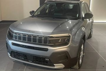 Jeep Avenger Longitude 1.2 T3 mHEV AT FWD