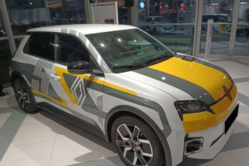 Renault 5 Urban Range Techno