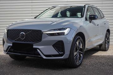 Volvo XC60 B5 AWD Plus Dark